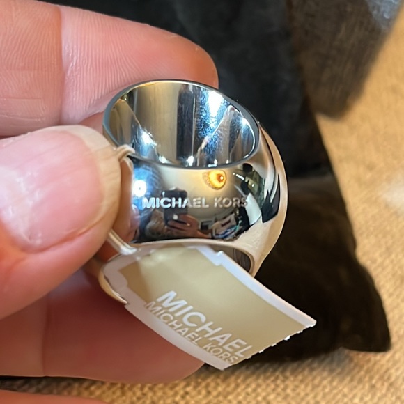 Michael Kors ring